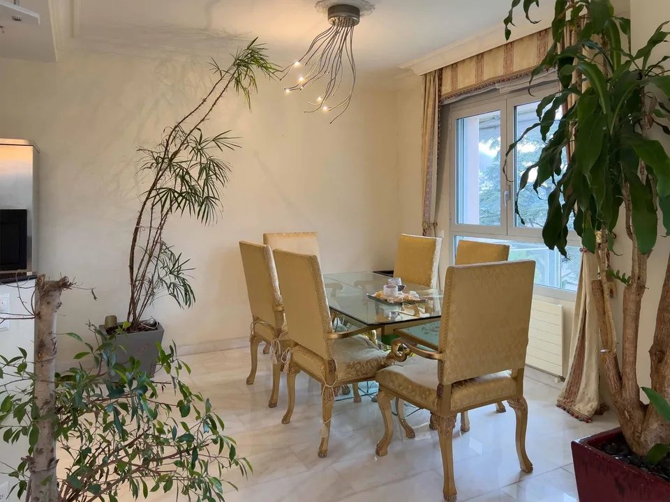 Prestigioso appartamento vista lago a Lugano
