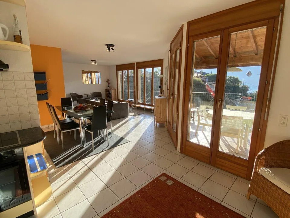 VENDESI A CUGNASCO - Bella casa unifamiliare di 5.5 locali in buoni... – Foto 11 von 18