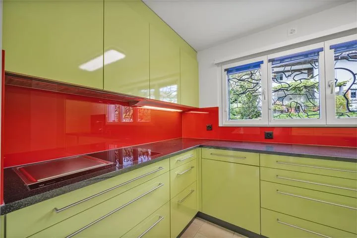 LE BONHEUR D'HABITER À WEININGEN