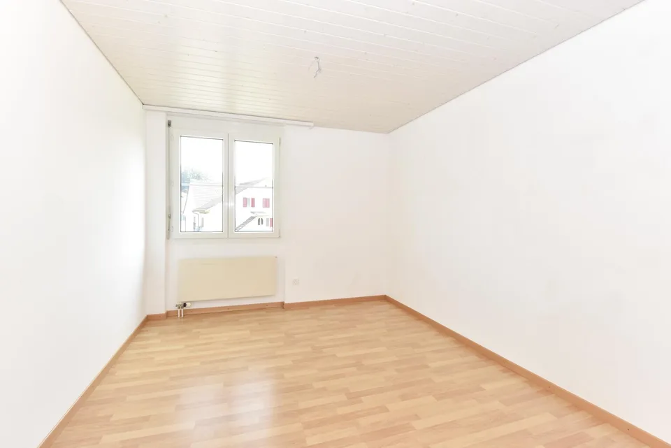 Grosszügige und helle Wohnung