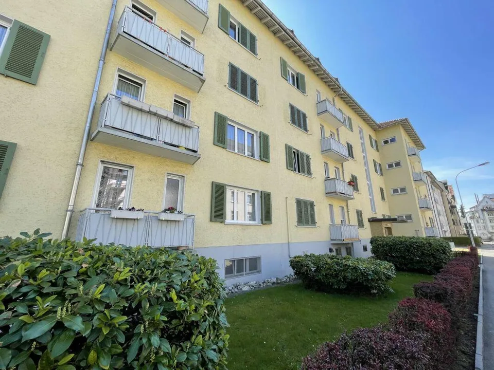Zentral gelegene, grosszügige Wohnung im Herzen von St. Gallen
