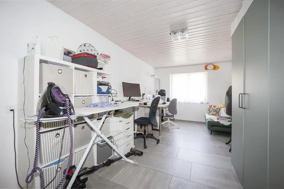 Attraktives 4,5-Zimmer-Einfamilienhaus an familienfreundlicher Wohnlage – Foto 12 von 15
