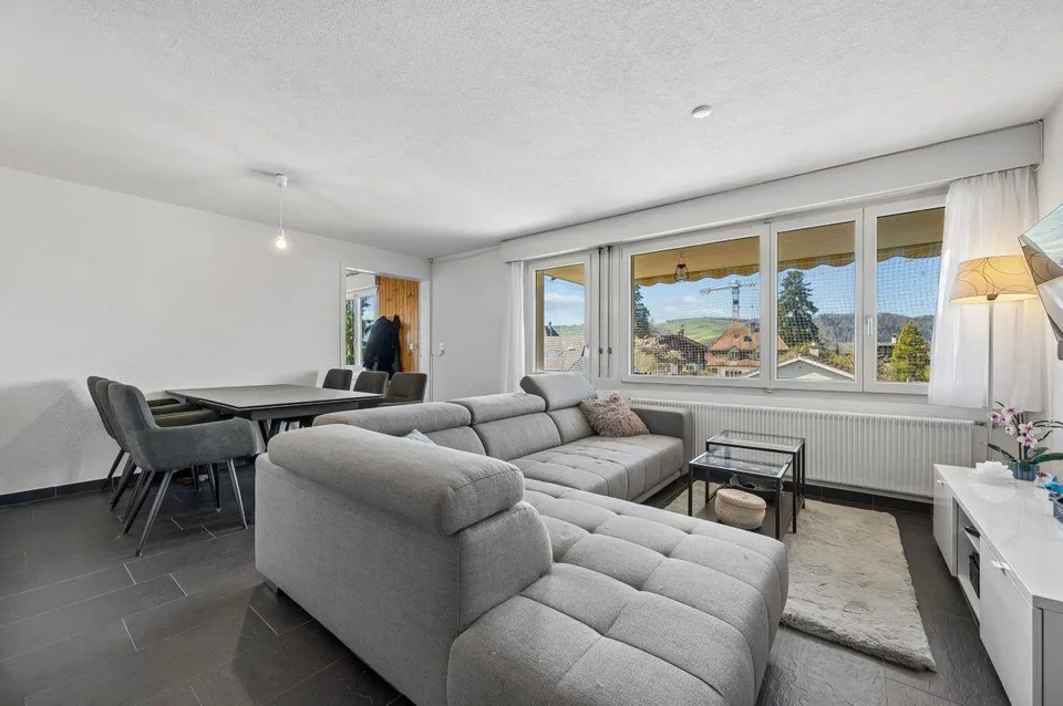 Bezahlbares Wohneigentum mit Weitsicht - gepflegte 4.5-Zimmer-Wohnung