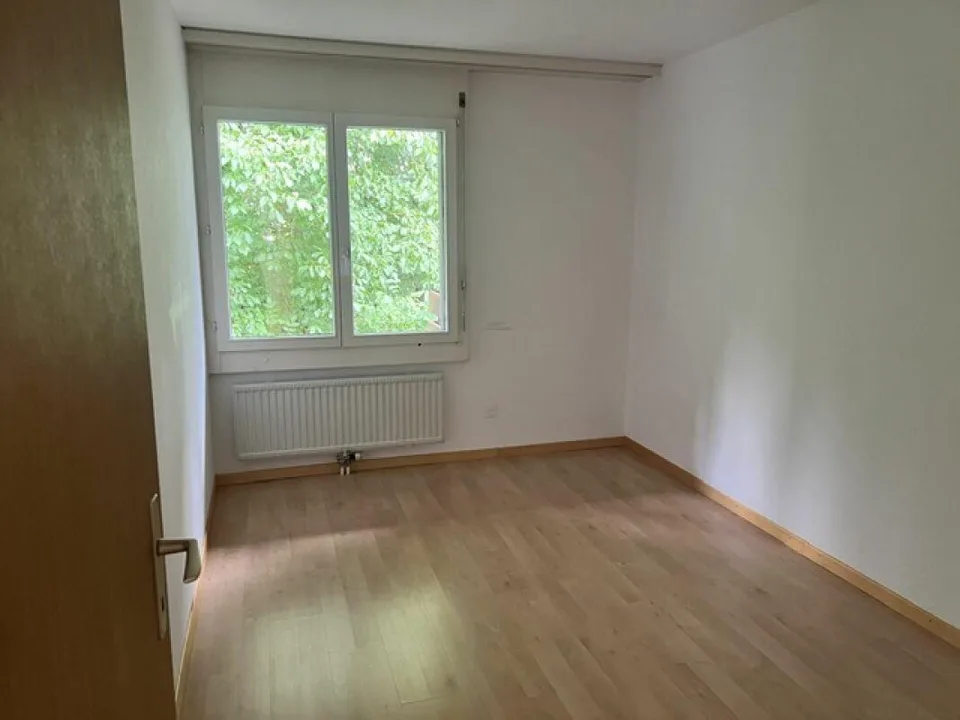 Appartamento maisonette di 5,5 locali situato in zona tranquilla con balcone in affitto – foto 8 di 11