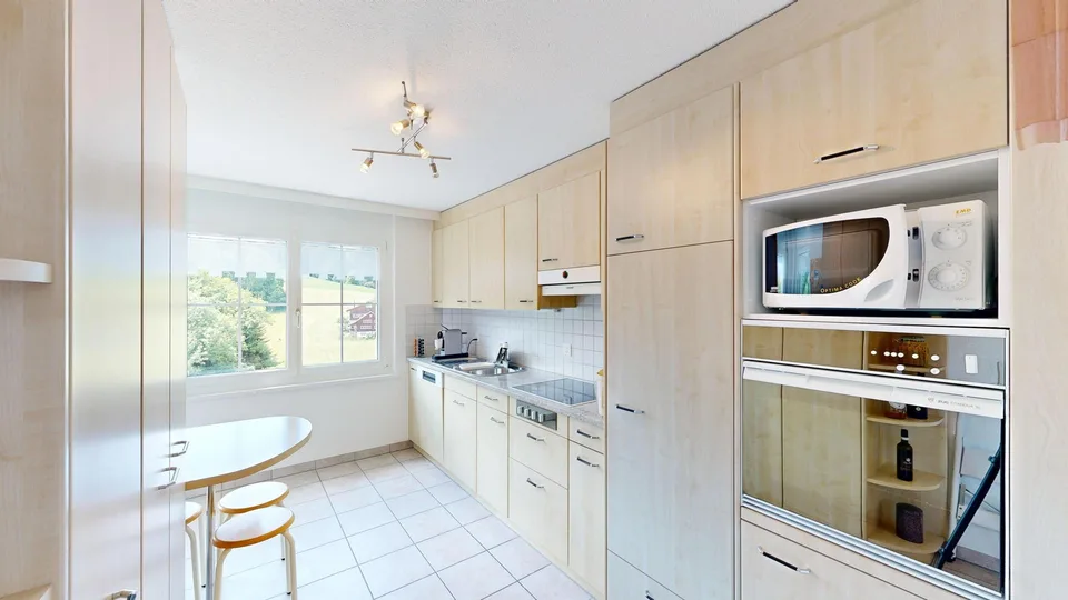 Schöne 3.5 Zimmer Wohnung im grünen