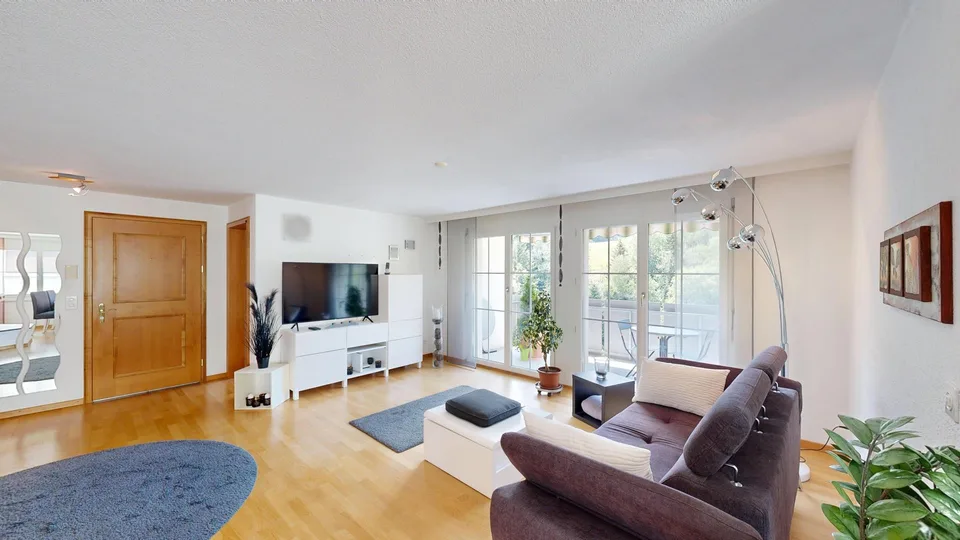 Schöne 3.5 Zimmer Wohnung im grünen