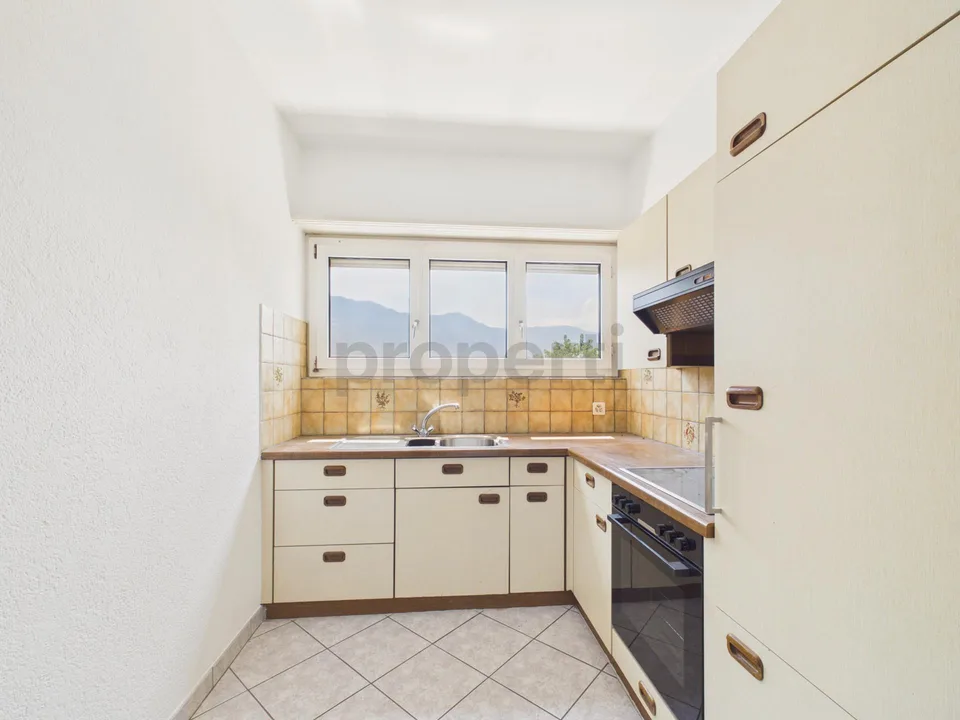 Appartamento con splendida vista in zona Semine- residenza primaria...
