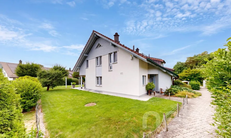 La tua nuova casa a Bronschhofen - ben tenuta, idilliaca e versatile