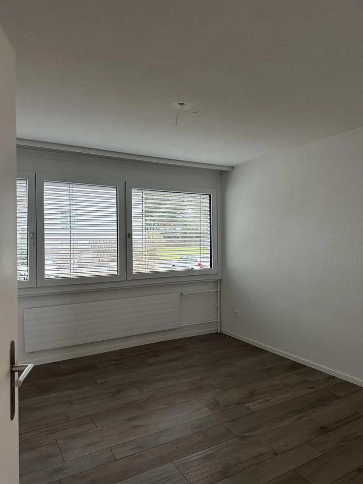 Moderne 3-Zimmerwohnung mit Weitsicht – photo 6 of 10