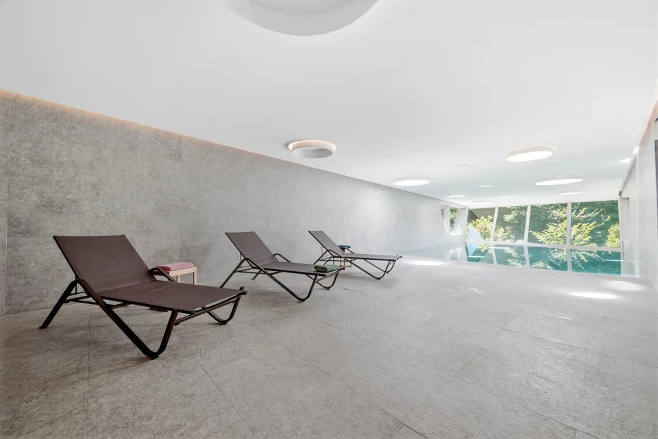 Nizza Paradise – appartamento di lusso arredato, terrazza sul verde – Foto 19 von 20