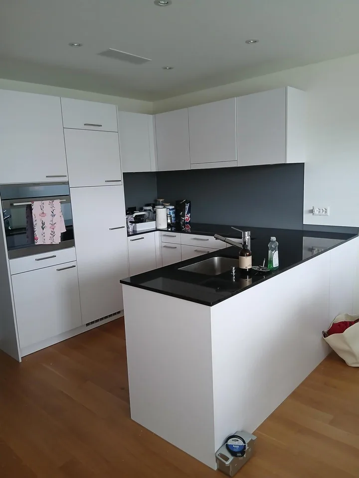 Modernes Zuhause in idyllischer Lage -  2.5 Zimmerwohnung in Wald ZH