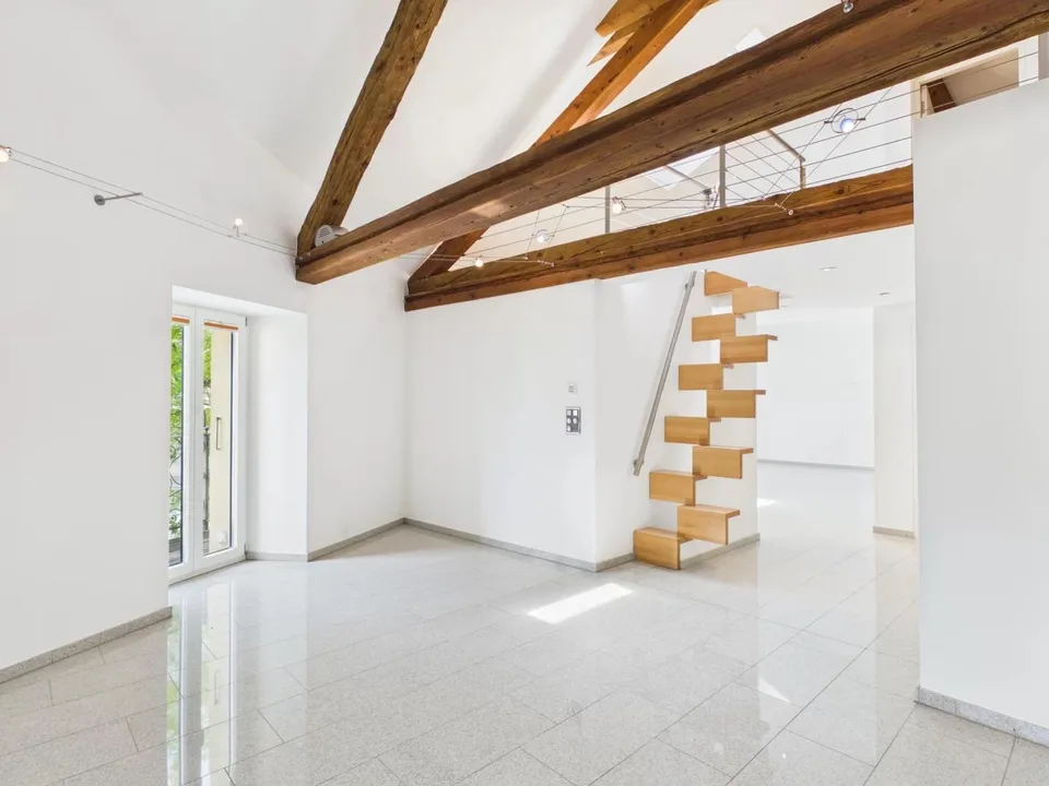 Appartamento duplex elegante con galleria nel cuore di Glis