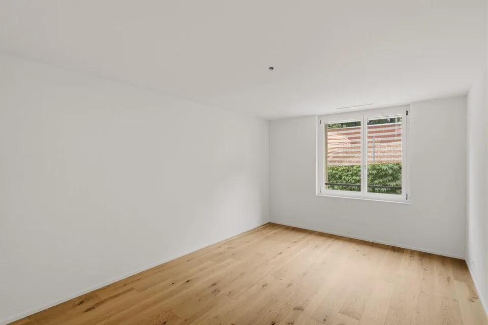 Helle 3.5-Zimmer-Wohnung in Greppen – modern, ruhig und seenah