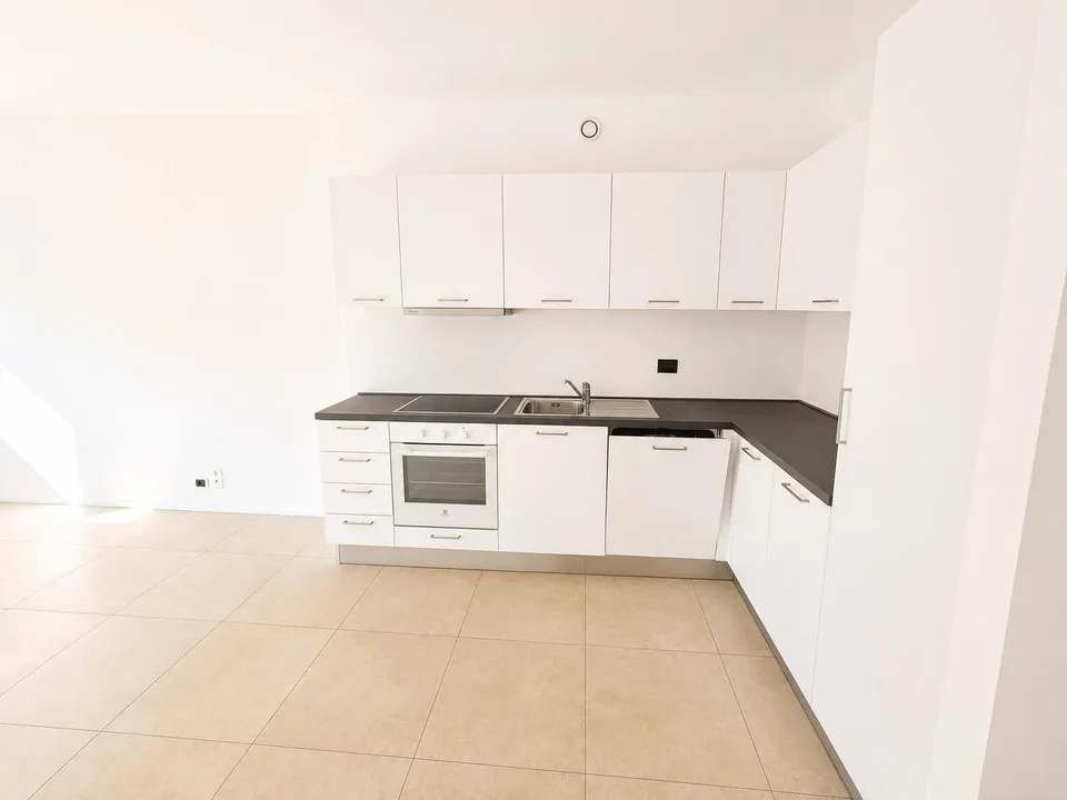 Appartement à louer, bel appartement 2.5 pièces avec vue sur le lac
