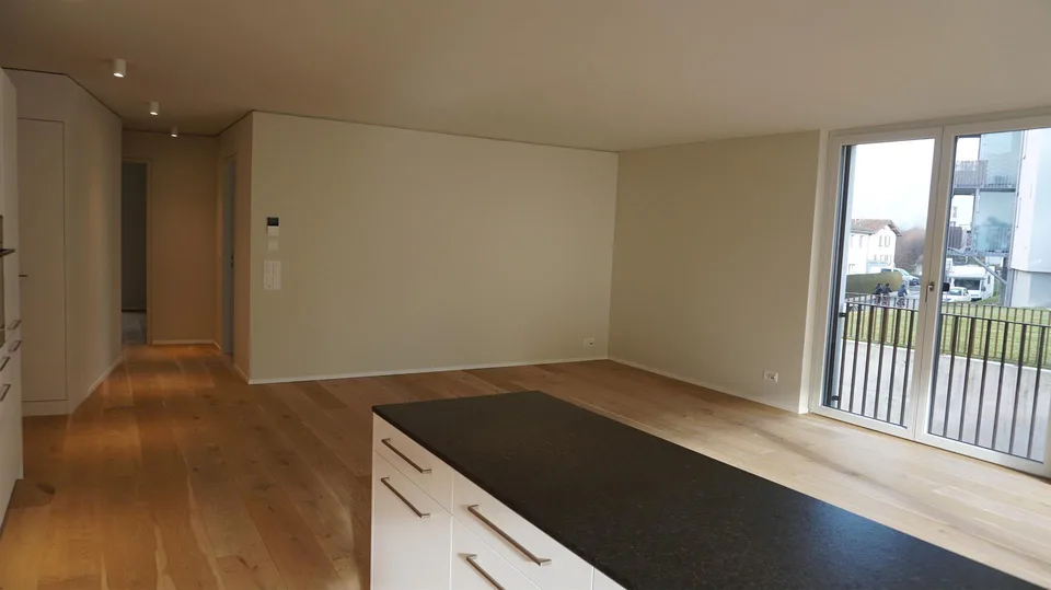 Domat/Ems - 4½-Zimmer-Gartenwohnung