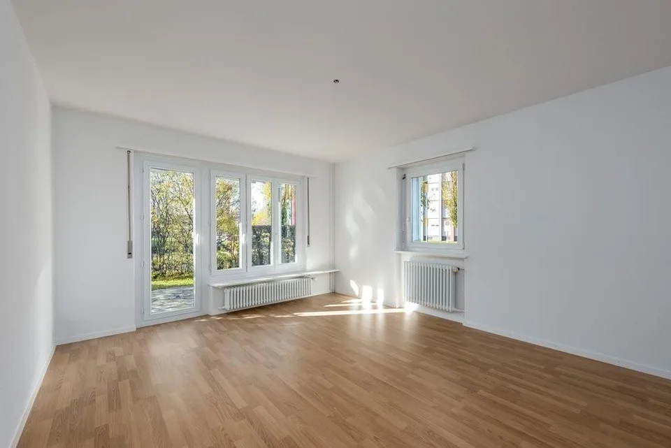 Idyllische Wohnung mit grossem Gartensitzplatz