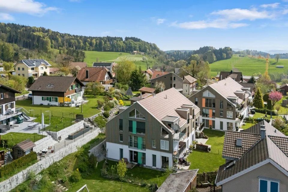 Moderne 4.5-Zimmerwohnung mit Alpenblick