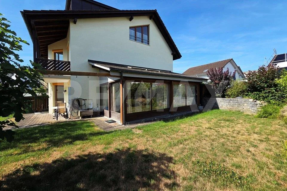 Casa familiare in una buona posizione