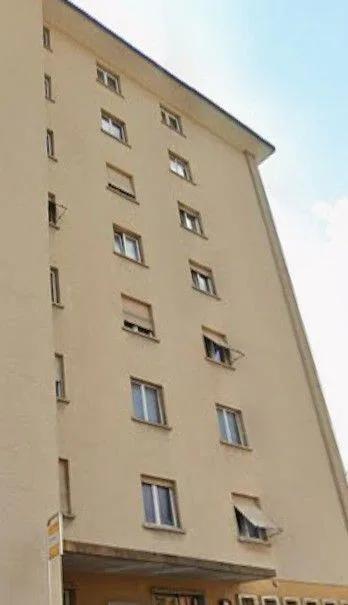 *Bâtiment mixte*