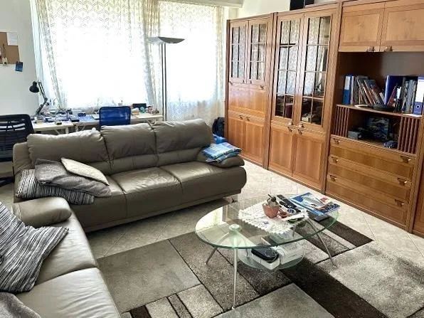 4-Zimmer-Wohnung im 1. OG an ruhiger, sonniger Aussichtslage / appa...