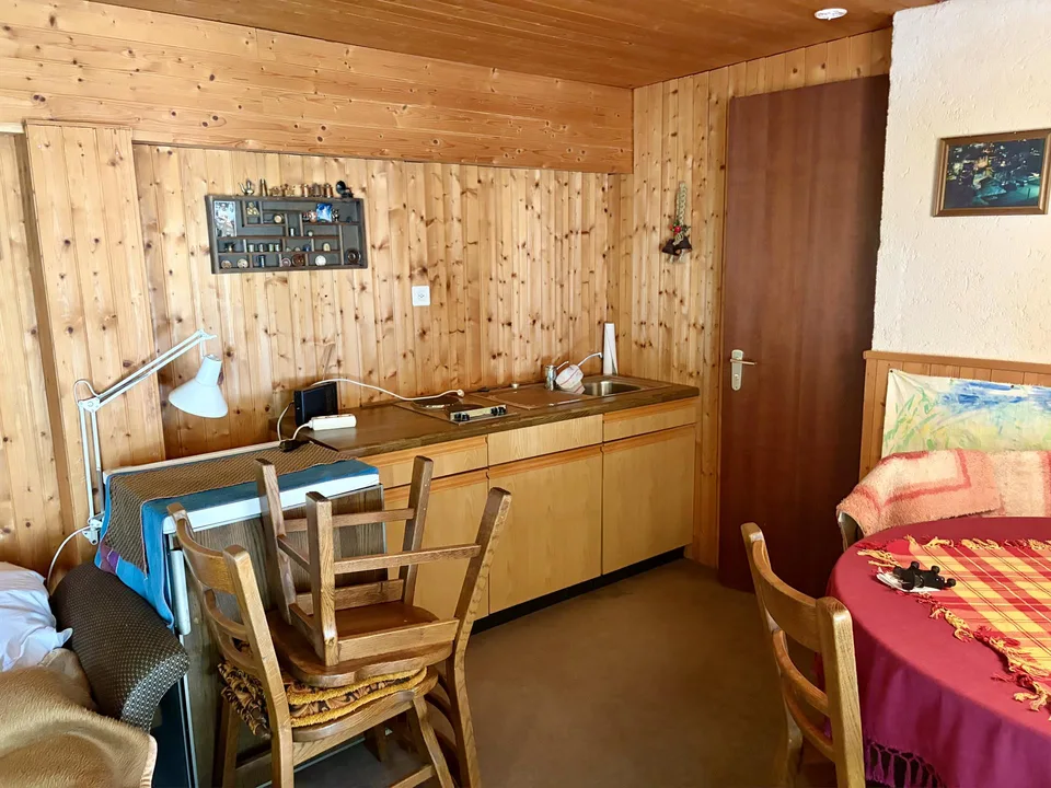 Emplacement idéal au centre : Chalet avec 2 unités d'habitation – photo 7 sur 7