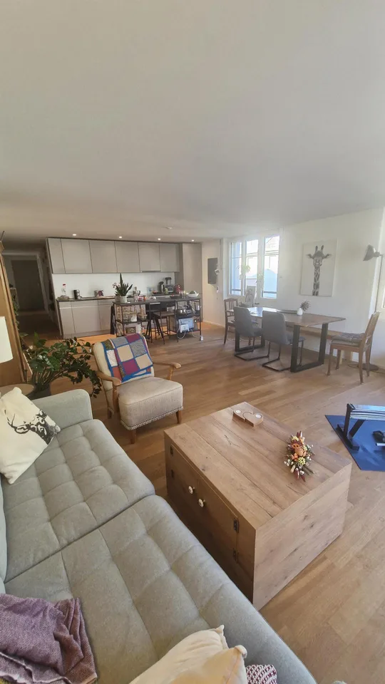 moderne Wohnung mitten in Aadorf
