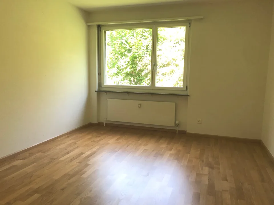 5-Zimmerwohnung im 1.OG an ruhiger Lage zu vermieten – photo 6 sur 12