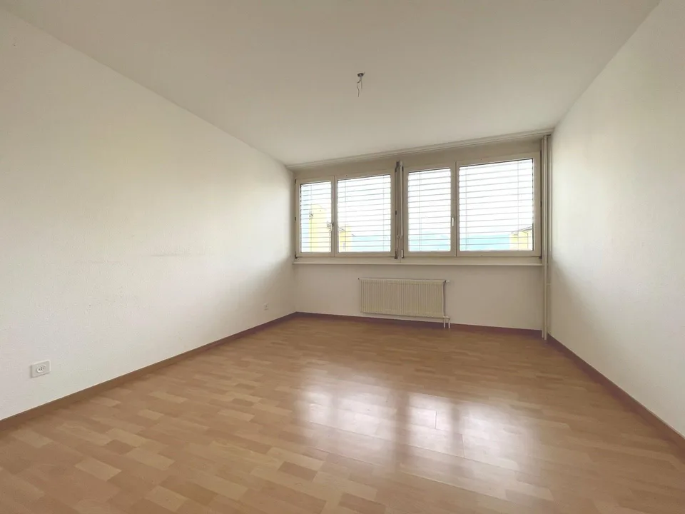 3 ½-Zimmer Wohnung im 1. OG