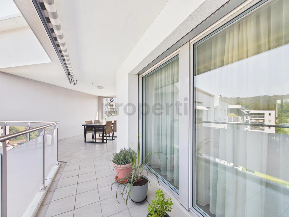 Moderne und grosszügige 3.5-Zimmer-Wohnung in Adliswil