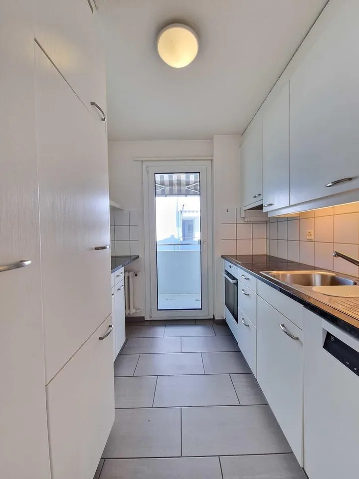 Family apartment in green Liestal!