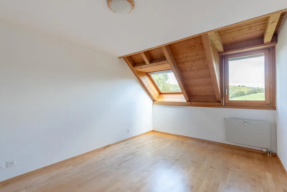 Helle 3.5-Zimmer-Wohnung in ruhigem, familienfreundlichem Quartier – Foto 8 von 12