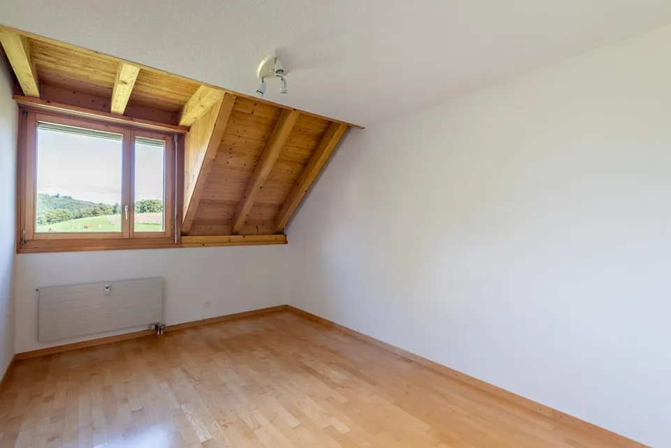 Helle 3.5-Zimmer-Wohnung in ruhigem, familienfreundlichem Quartier – Foto 7 von 12
