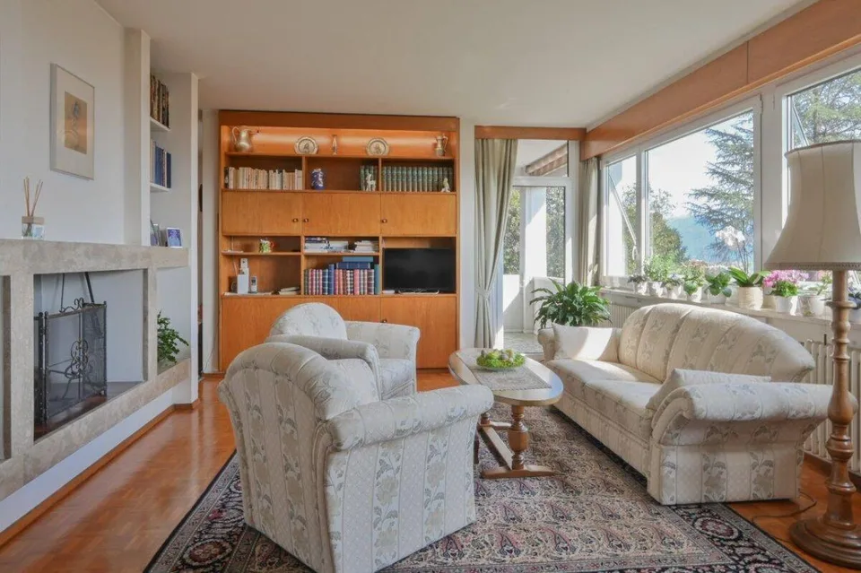 Schönes Einfamilienhaus mit Potential an gesuchter Lage – Foto 7 von 11