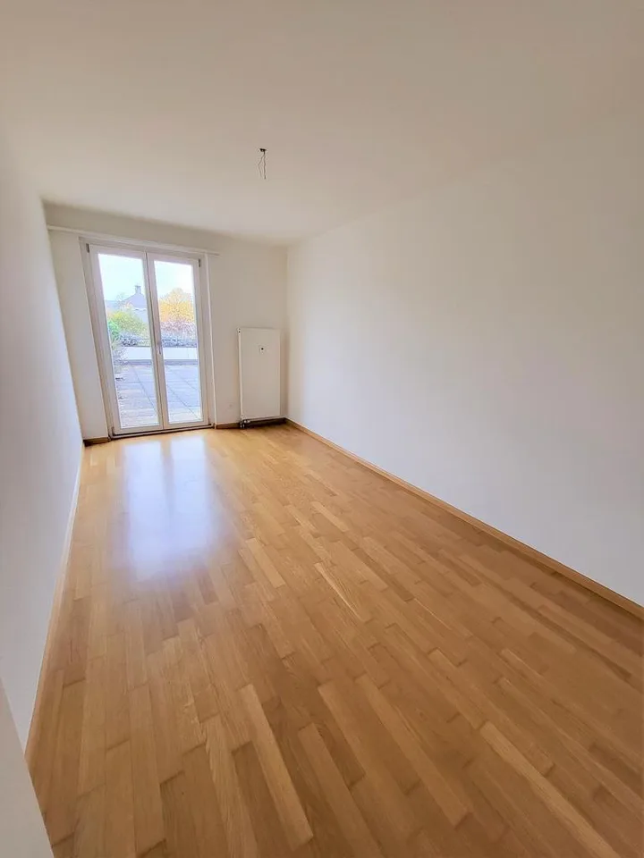 Sanierte 3.5-Zimmerwohnung im Dorfkern von Itingen zu vermieten