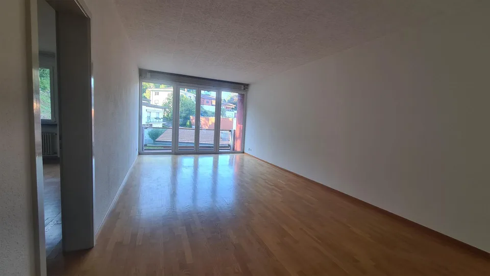 3,5 Zimmer im letzten Stock zur Miete in Vicolo Bena