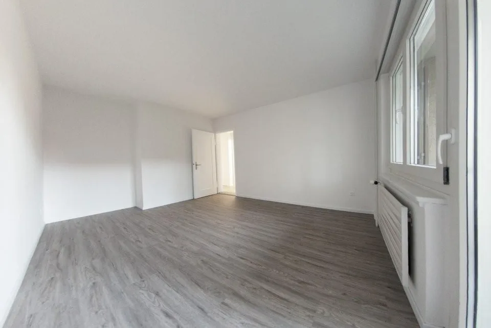 Praktische 3-Zimmer-Wohnung nahe Shoppi Tivoli