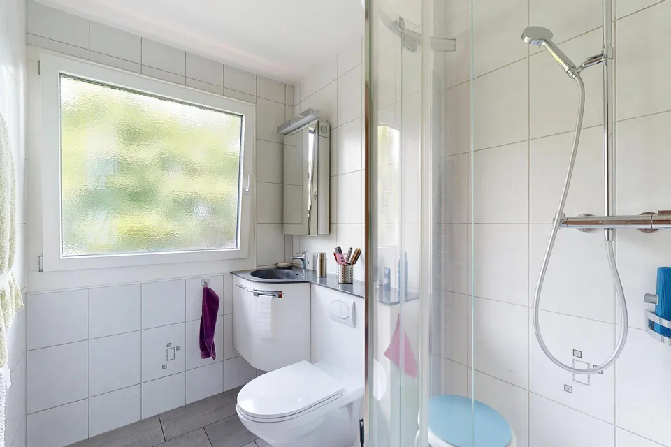 Spacieuse maison semi-détachée de 6,5 pièces avec une belle vue – photo 7 sur 9