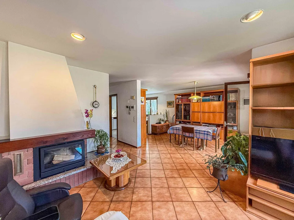 Casa gemella con giardino e locale hobby a Vezia