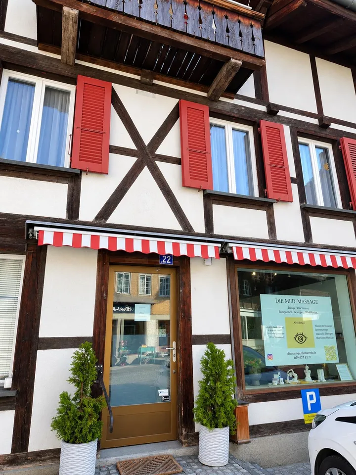 Historisches Wohn- und Geschäftshaus im Herzen von Schwarzenburg – foto 6 di 17