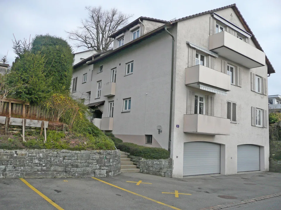 Abstellplatz in Zollikon