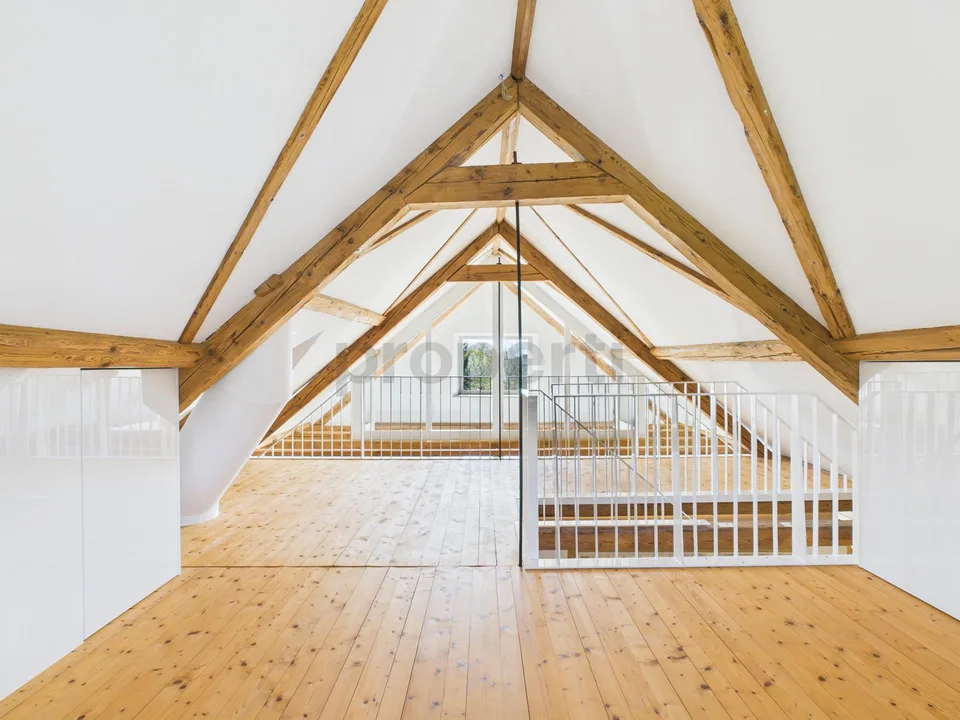 2.5 Zimmer Wohnung – ein einzigartiges Zuhause, das Geschichte und ...