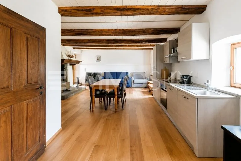 Einzigartiges Ferienhaus mit atemberaubendem Seeblick