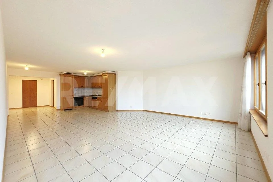 Grosszügige 2.5-Zimmerwohnung mit Rhonetalblick in Guttet-Feschel