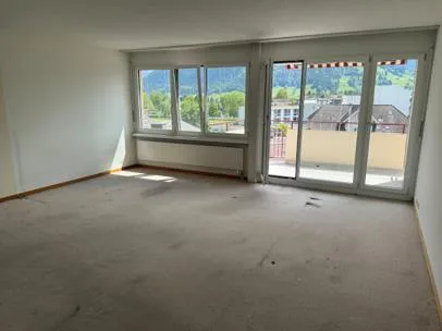 Helle 1.5-Zimmerwohnung im 4. OG