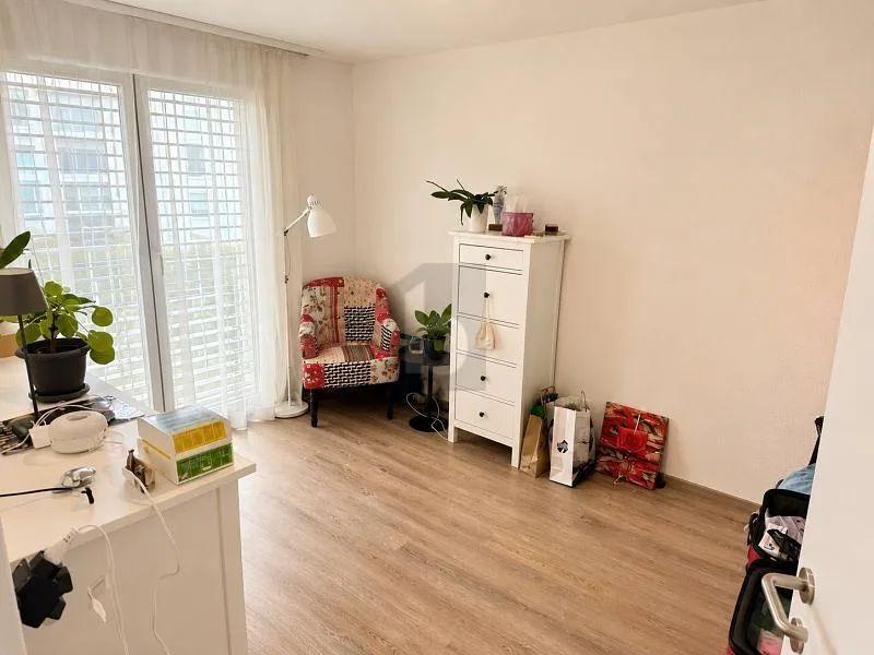 FAMILIENPARADIES MIT SONNIGEM GARTEN!