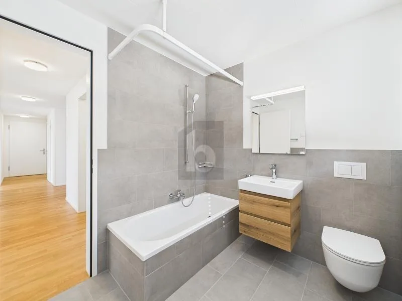 Plafonds hauts avec galerie privée !