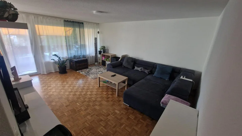 Wohnen im Grünen und doch in Stadtnähe - Charmante 4.5-Zimmerwohnung