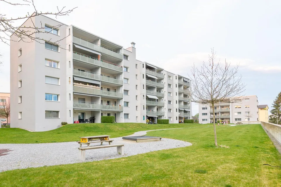 3.5 Zimmerwohnung mit Sitzplatz