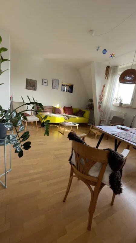 Appartamento affascinante in un edificio storico a Rütimeyerplatz