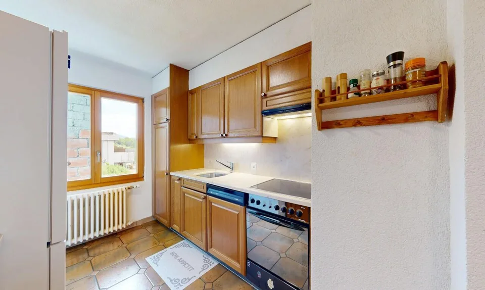 Duplex de 6.5 pièces avec balcon, garages à Savièse